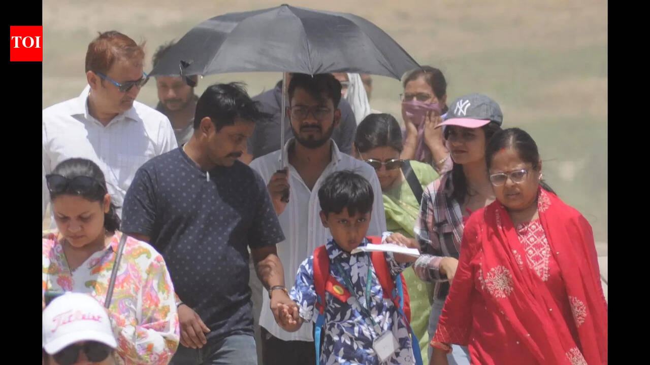 South Bihar sizzles with summer heat; IMD says likely rain in North to bring relief
