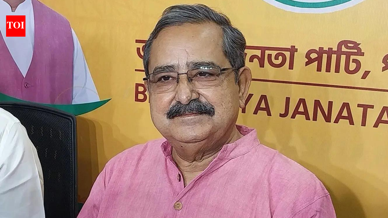 Ex-CEA Ashok Lahiri to be Niti Aayog vice chairman; IISER’s Gobardhan Das a member