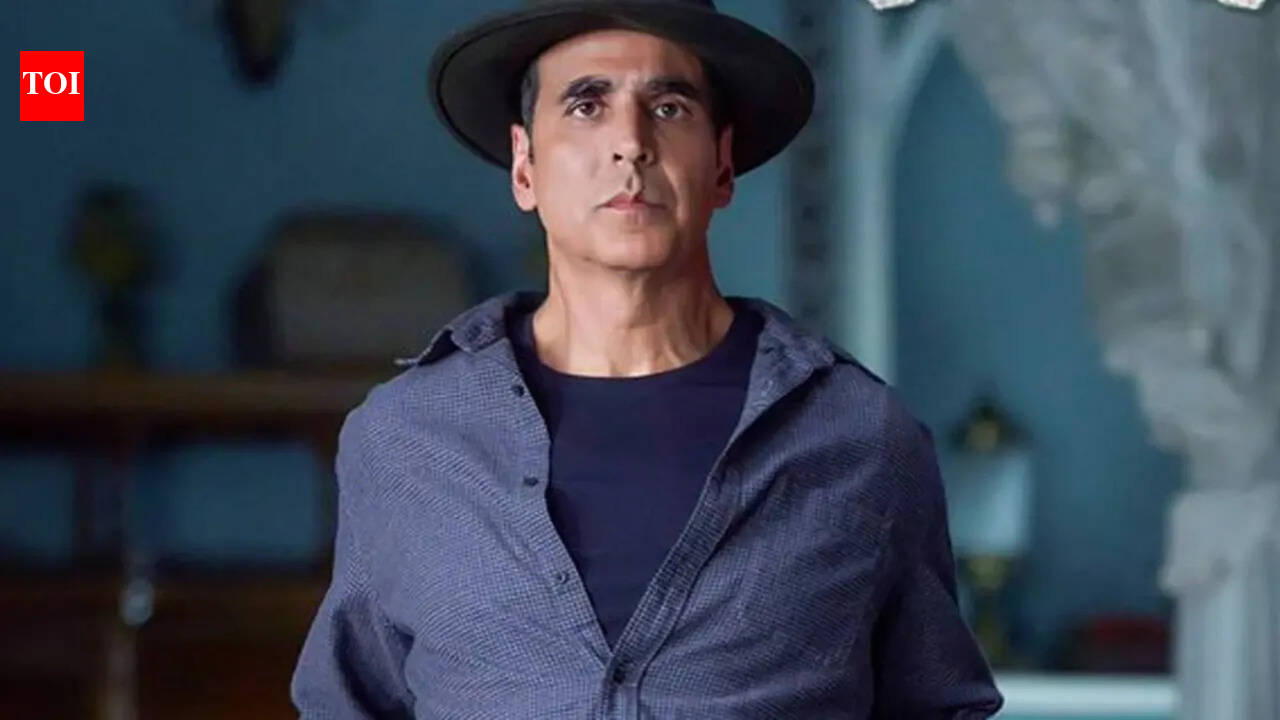 'Bhooth Bangla' box office collection Day 8: Akshay Kumar starrer begins second week by hitting Rs 90 crore mark; faces off against Hollywood biopic 'Michael'