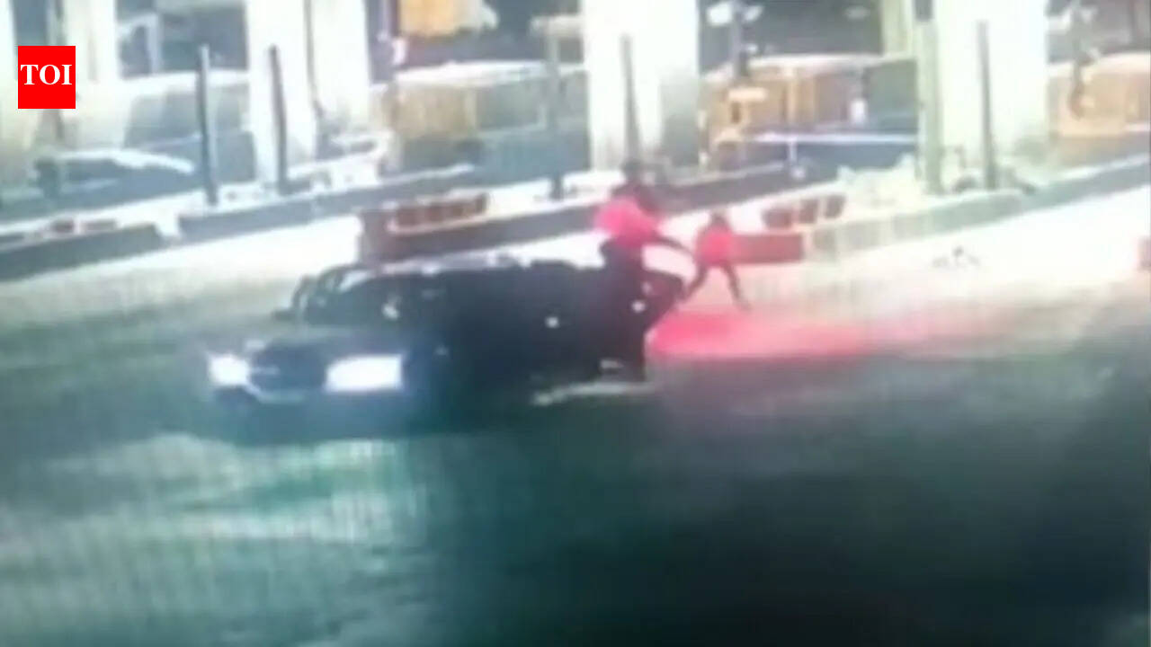 Men in BMW, Fortuner refuse to pay toll fee, assault and abduct staffer in north Bengaluru