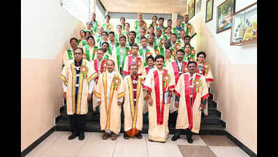 548 medicos awarded degrees at SVIMS 14th convocation