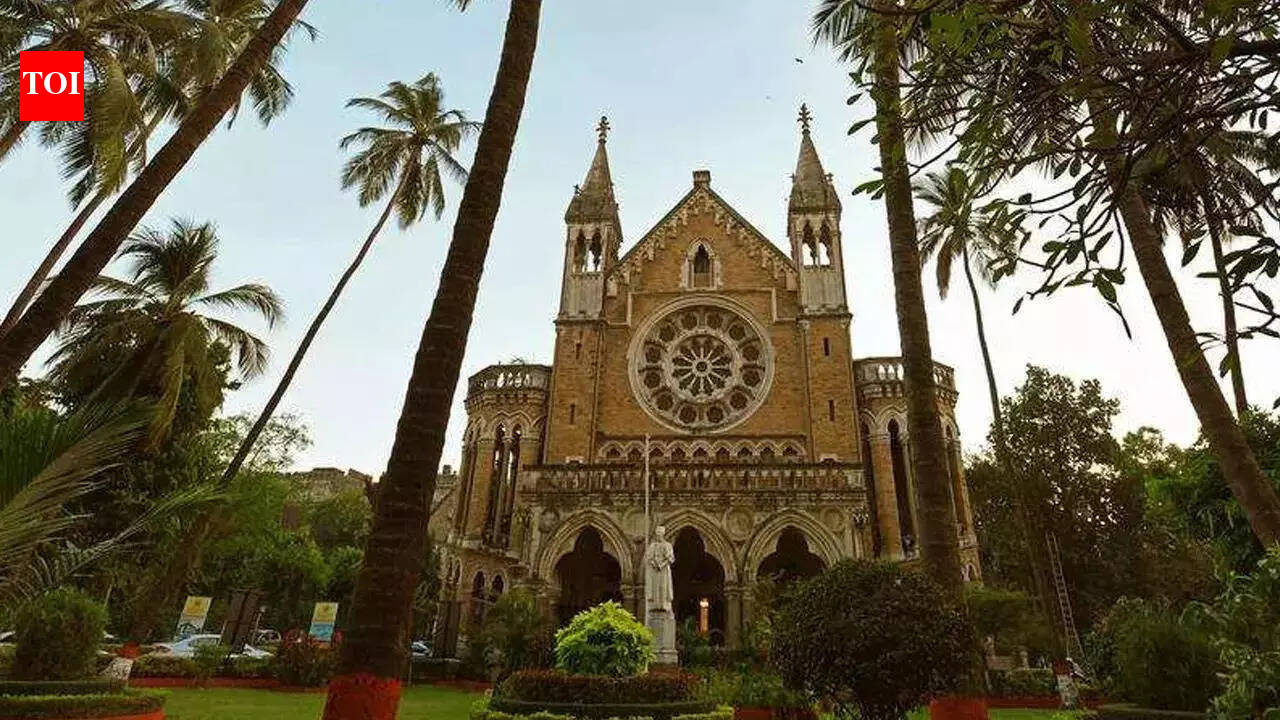 CCTV shows Mumbai university' staffer 'took pics' of BCom papers
