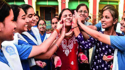 Uttarakhand board result 2026: Girls outperform boys, Class 10 at 92.10% and Class 12 at 85.11% pass rate