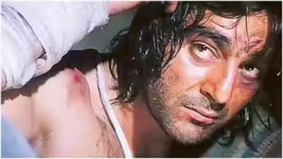 When Sanjay Dutt shocked 'Khalnayak' crew; The choking scene was unplanned; Subhash Ghai let cameras roll