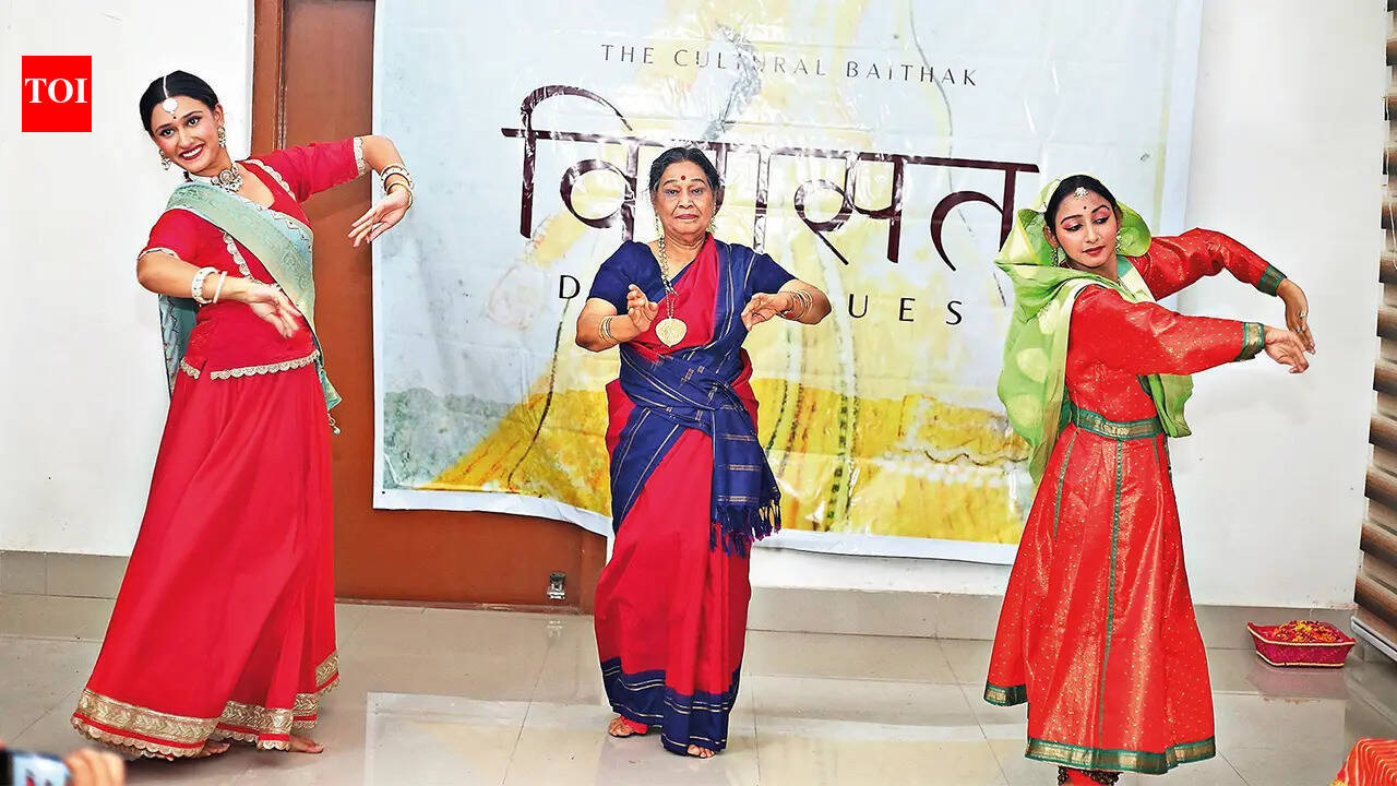 A close-knit baithak revisits Kathak’s journey