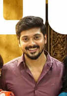 Santhosh, Himabindhu and Jeevitha&rsquo;s &lsquo;Iru Malargal&rsquo; completes 100 successful episodes