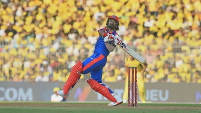 IPL 2026: KL Rahul overtakes MS Dhoni with a boundary, enters top 6