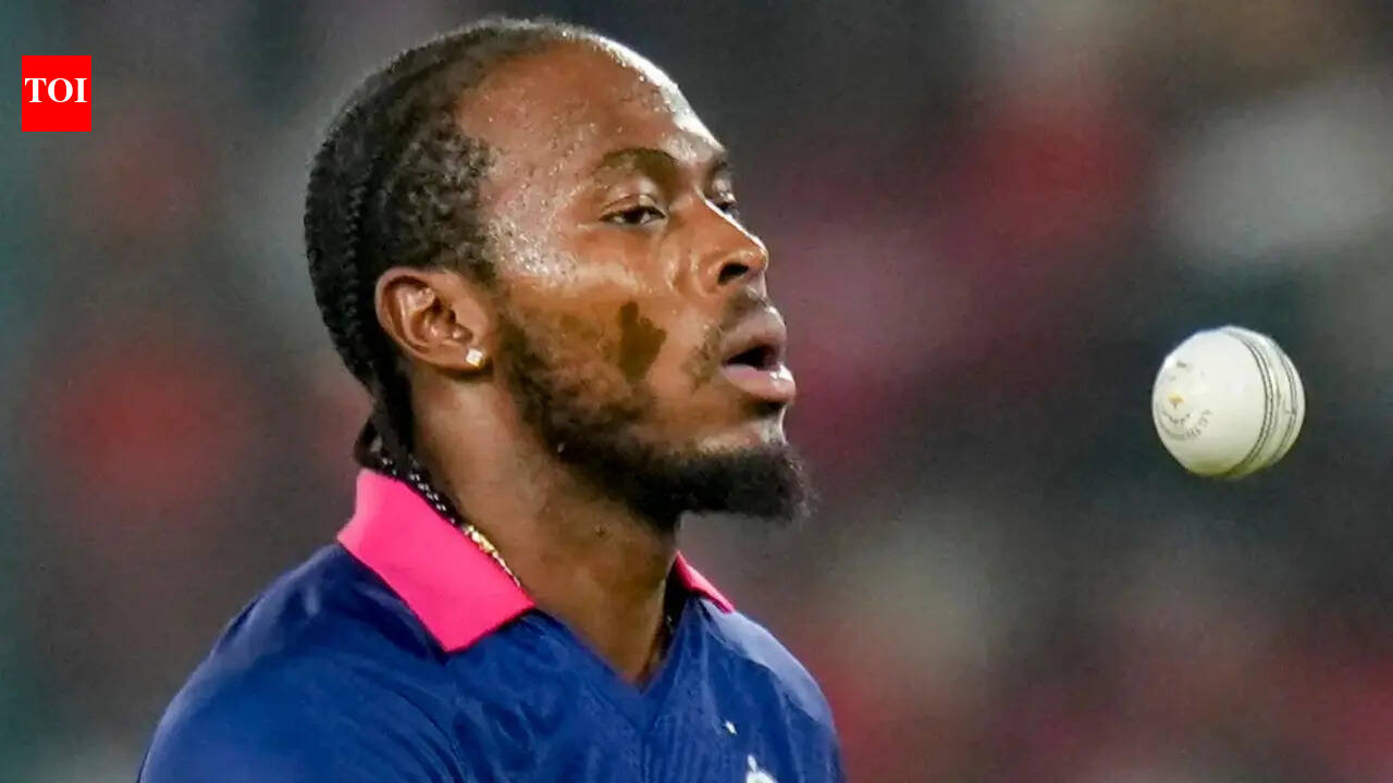 RR vs SRH Live: Jofra Archer removes Travis Head in first over; dents SRH chase