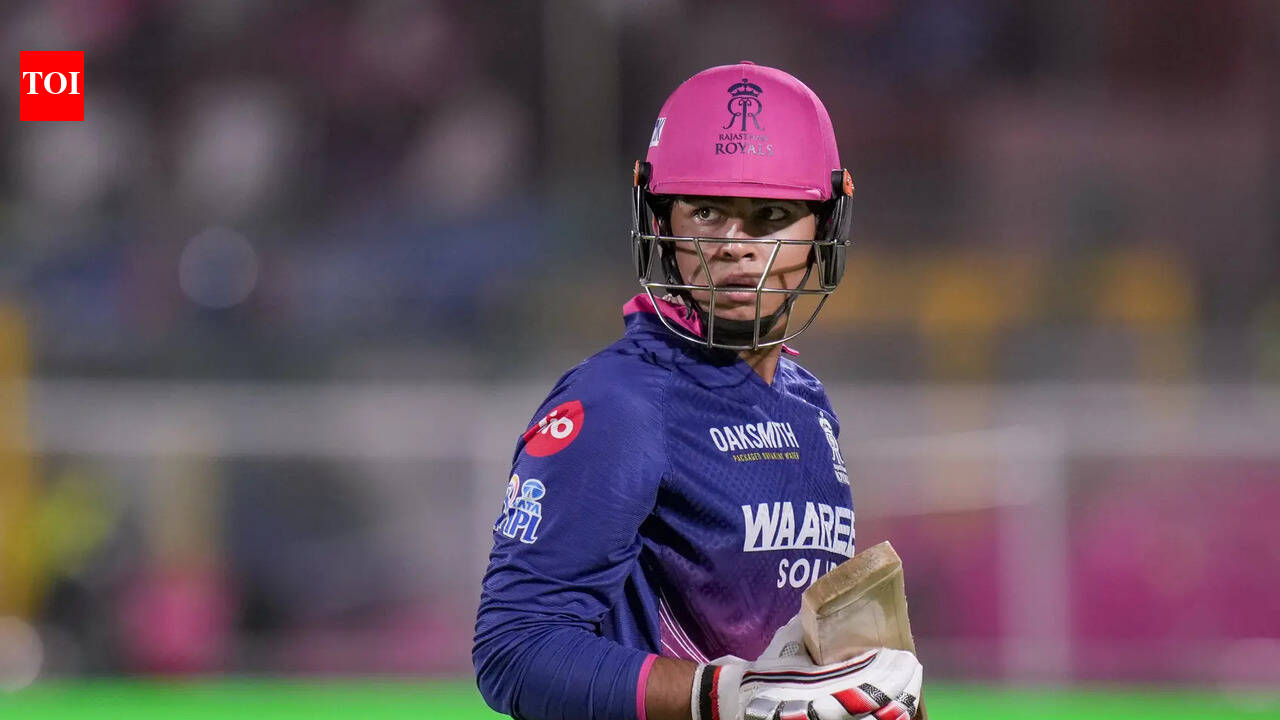 IPL 2026: Vaibhav Sooryavanshi goes berserk, takes revenge on Hinge with 4 sixes in over, slams 15-ball fifty