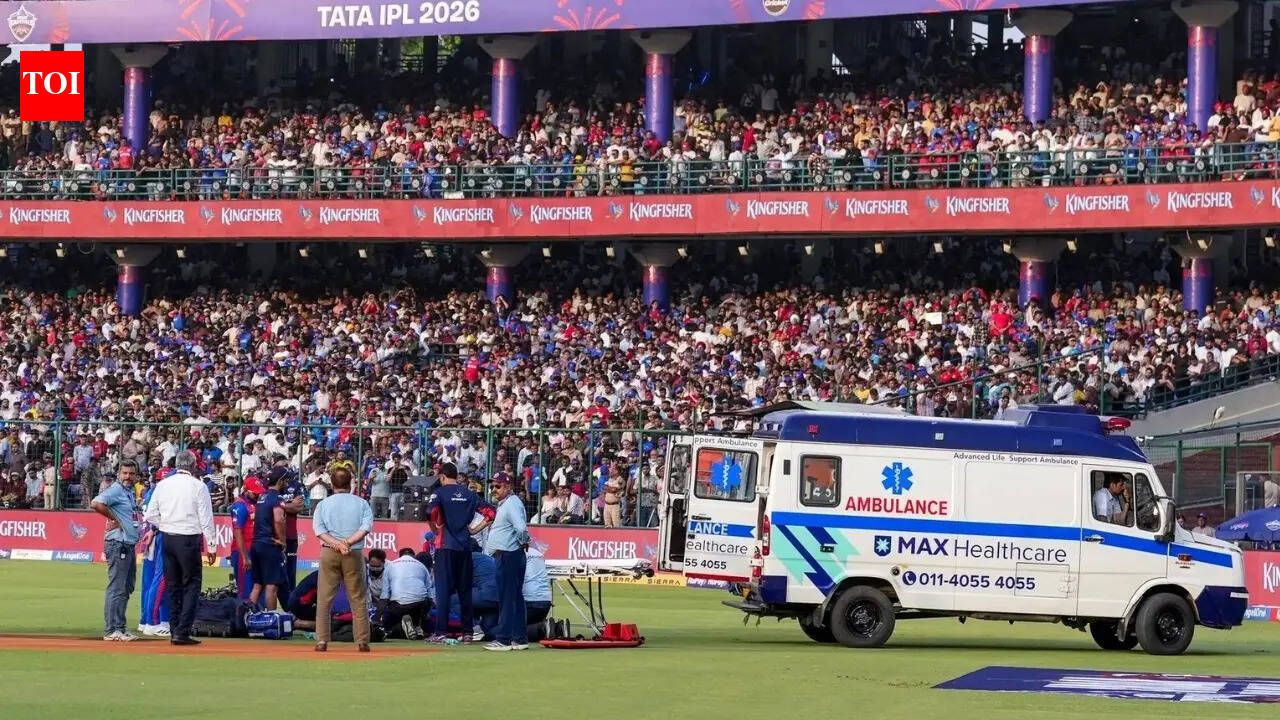 Lungi Ngidi injury: Delhi Police creates green corridor for ambulance after head injury to DC pacer