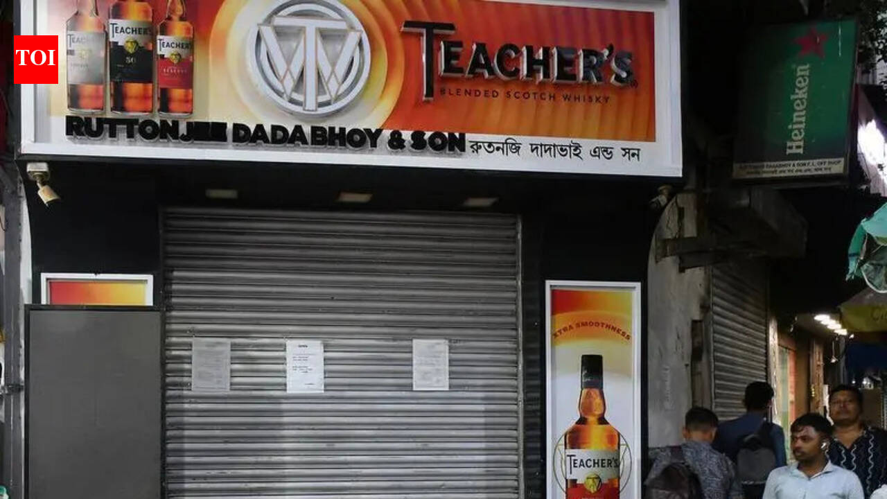 Off-shops shut after stocks empty out