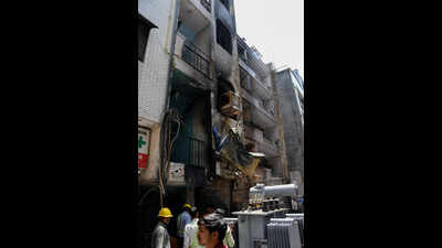 Transformer fire in Laxmi Nagar leaves 14 flats gutted, 50 escape