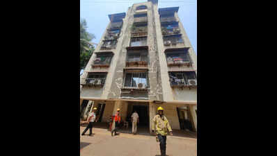 Navi Mumbai Municipal Corporation flags 500 buildings as unsafe, issues vacate notices