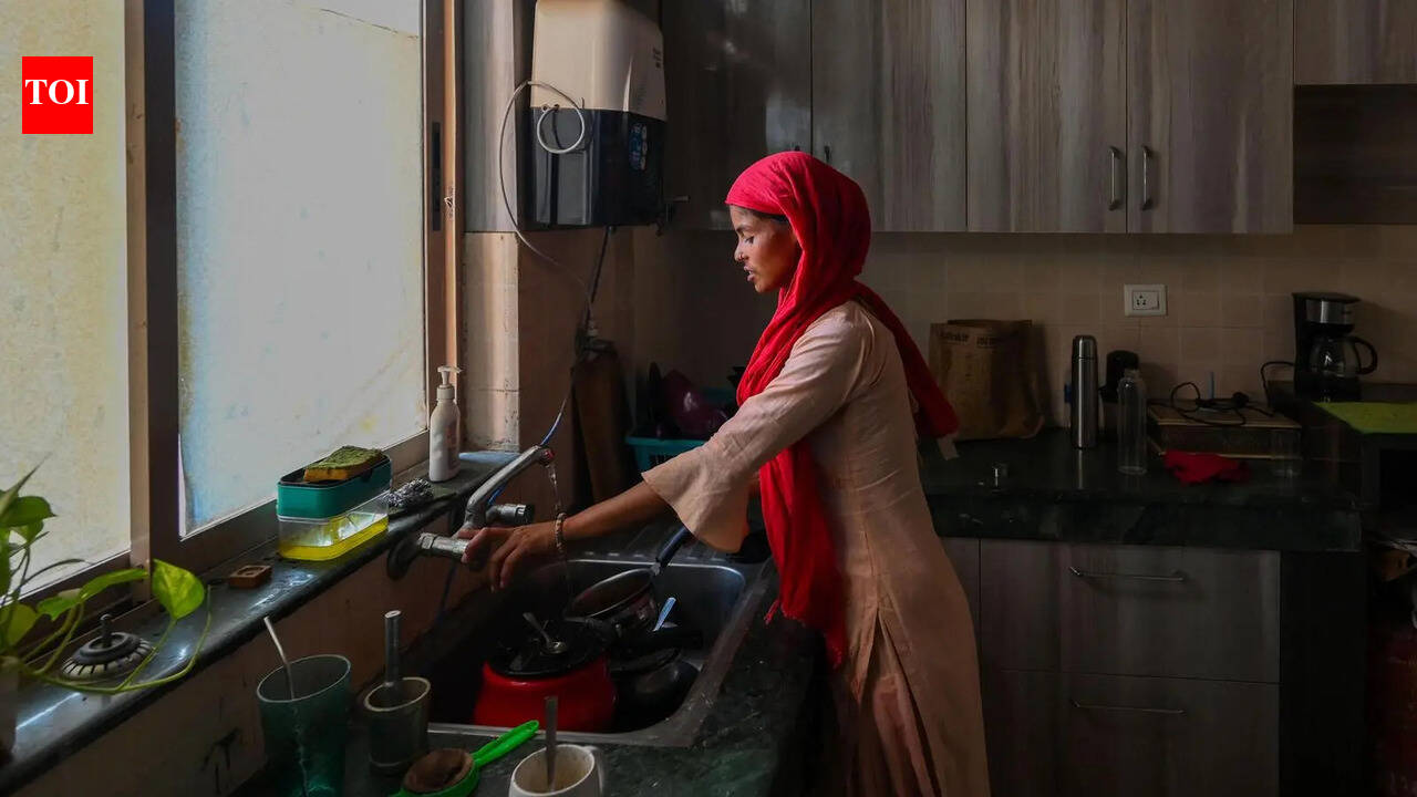 Voting in Bengal, help-less in Gurgaon: On ‘10-min’ apps, wait time for slots is 3-5 days