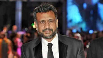 Anubhav Sinha on 'flop' Shah Rukh Khan starrer ‘Ra.One’s VFX being compared to modern blockbusters: 'It's awfully amusing'