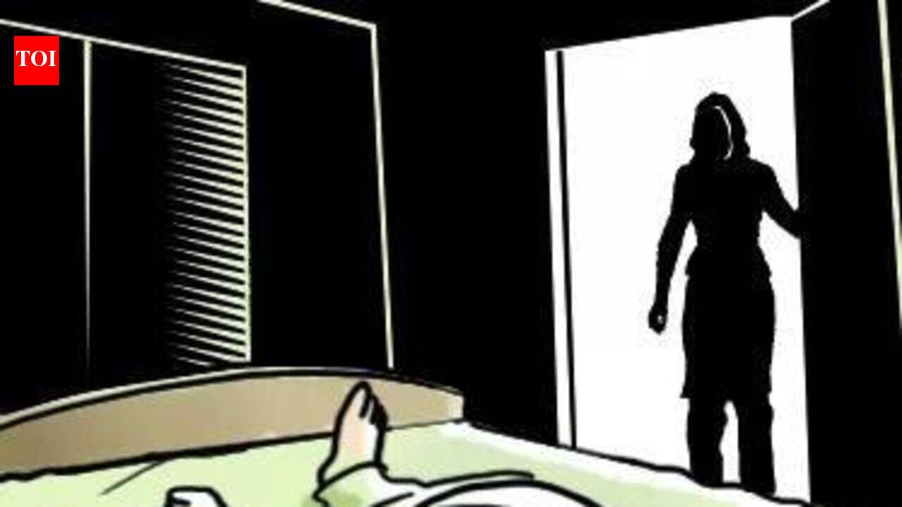 Man found hanging inside Nalanda home