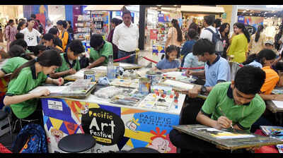 TOI painting event draws 1,000 students in Dehradun