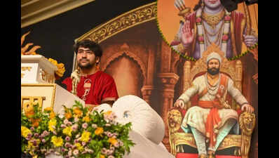 As Shivaji remark sparks uproar, dham head apologises