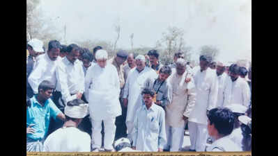 Farmer waits 23 years for compensation after Lakkundi excavation