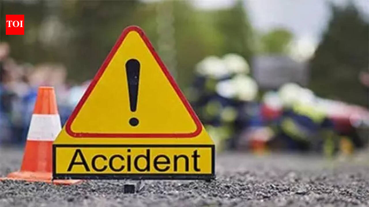 Six of Gaya family die as car plunges into gorge in Jharkhand