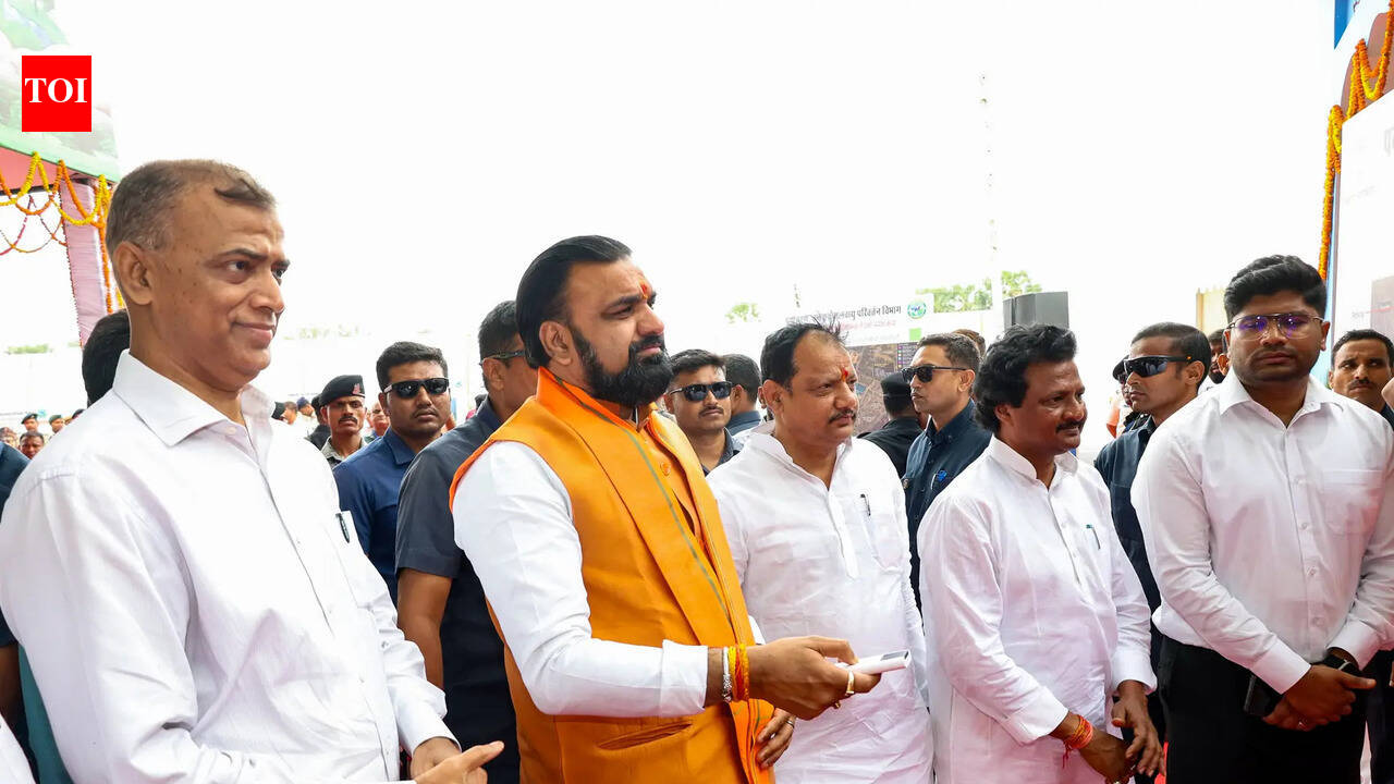 Samrat lays stones for eco-tourism projects