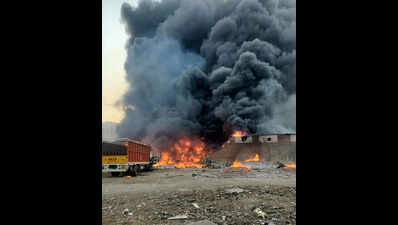 Fire at plastic factory in Bajghera, spreads to warehouses; no casualties