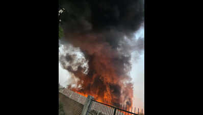 Fire at plastic factory in Bajghera, spreads to warehouses; no casualties