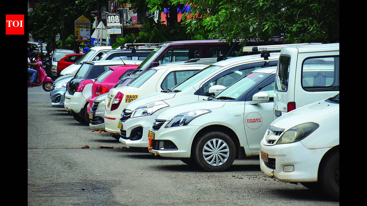 Taxi owners seek Cavelossim panchayat permission to operate outside hotels