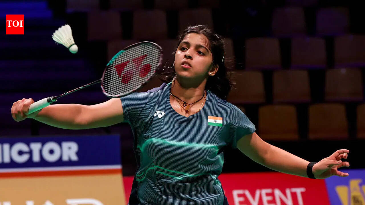 Indian women keep Uber Cup hopes alive