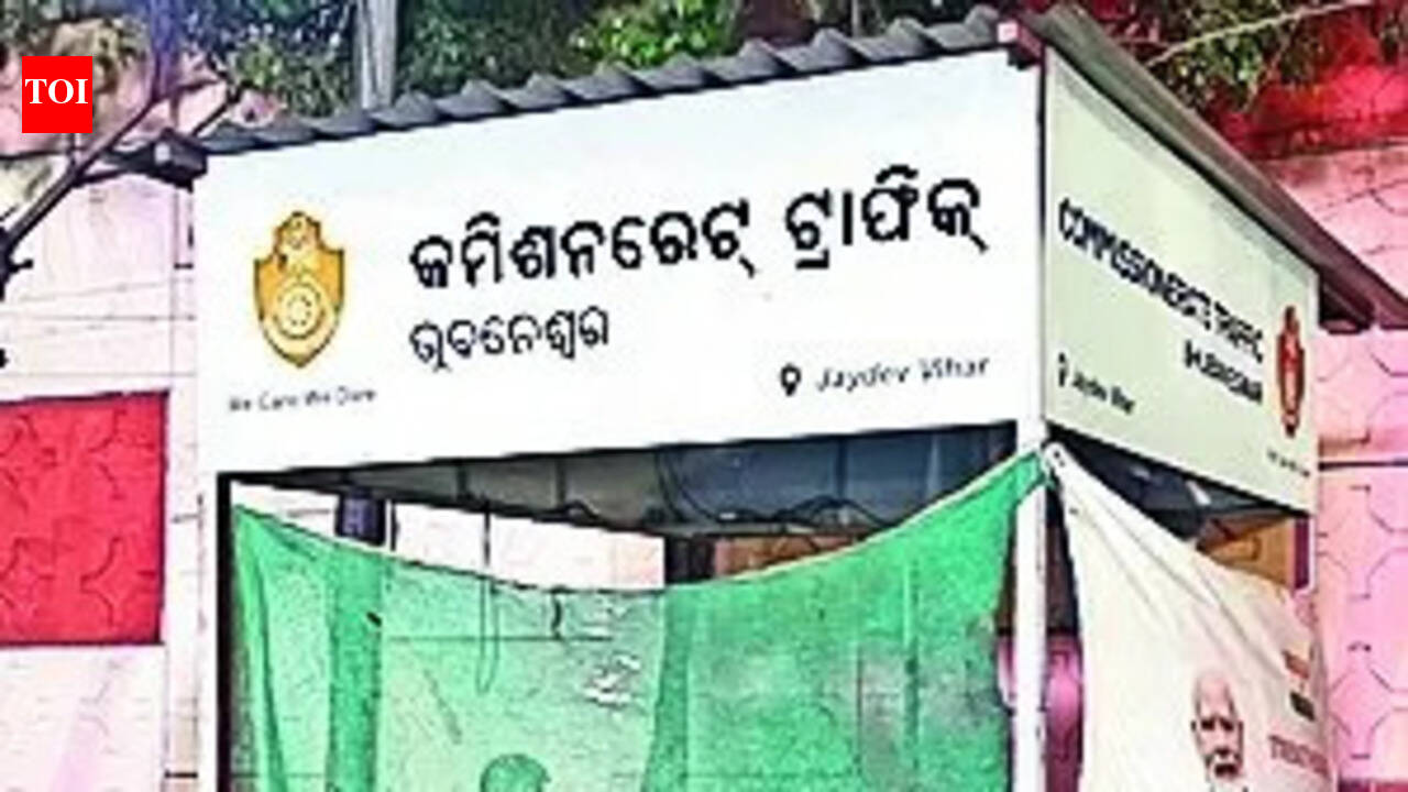 'Road rule violators' target traffic aid posts across Bhubaneswar