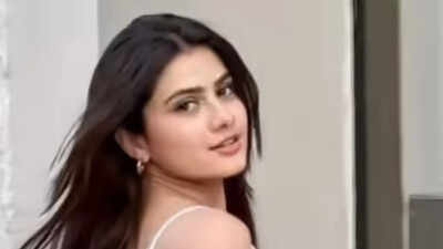  Diksha Pawar’s shocking move to save Zalak Gohil shocks Sunny Leone; says, “I’m sorry I was so wrong”