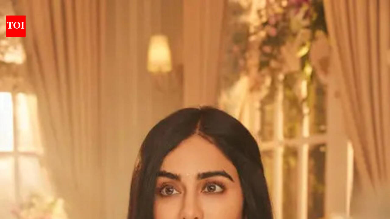 Adah Sharma on 'awesome' Manoj Bajpayee: 'Very happy to share screen space with him'