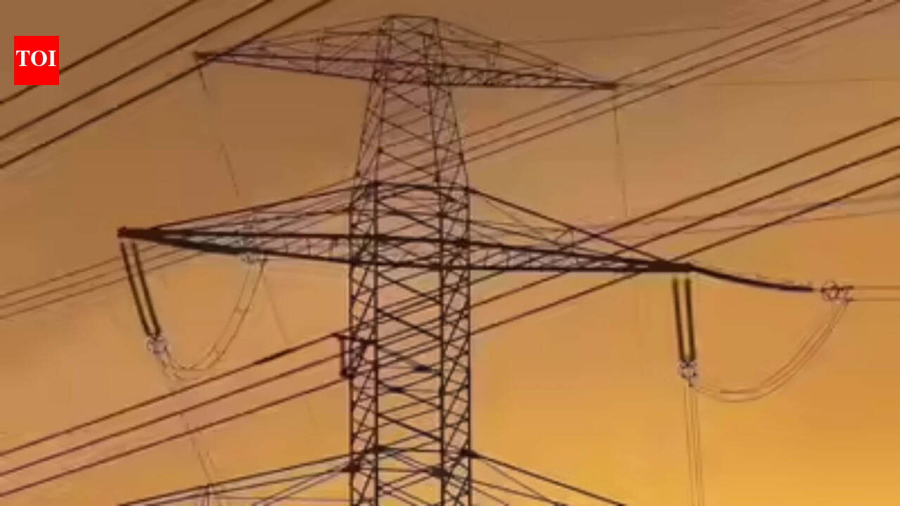 Maharashtra's peak power demand touches 27k MW on Sunday