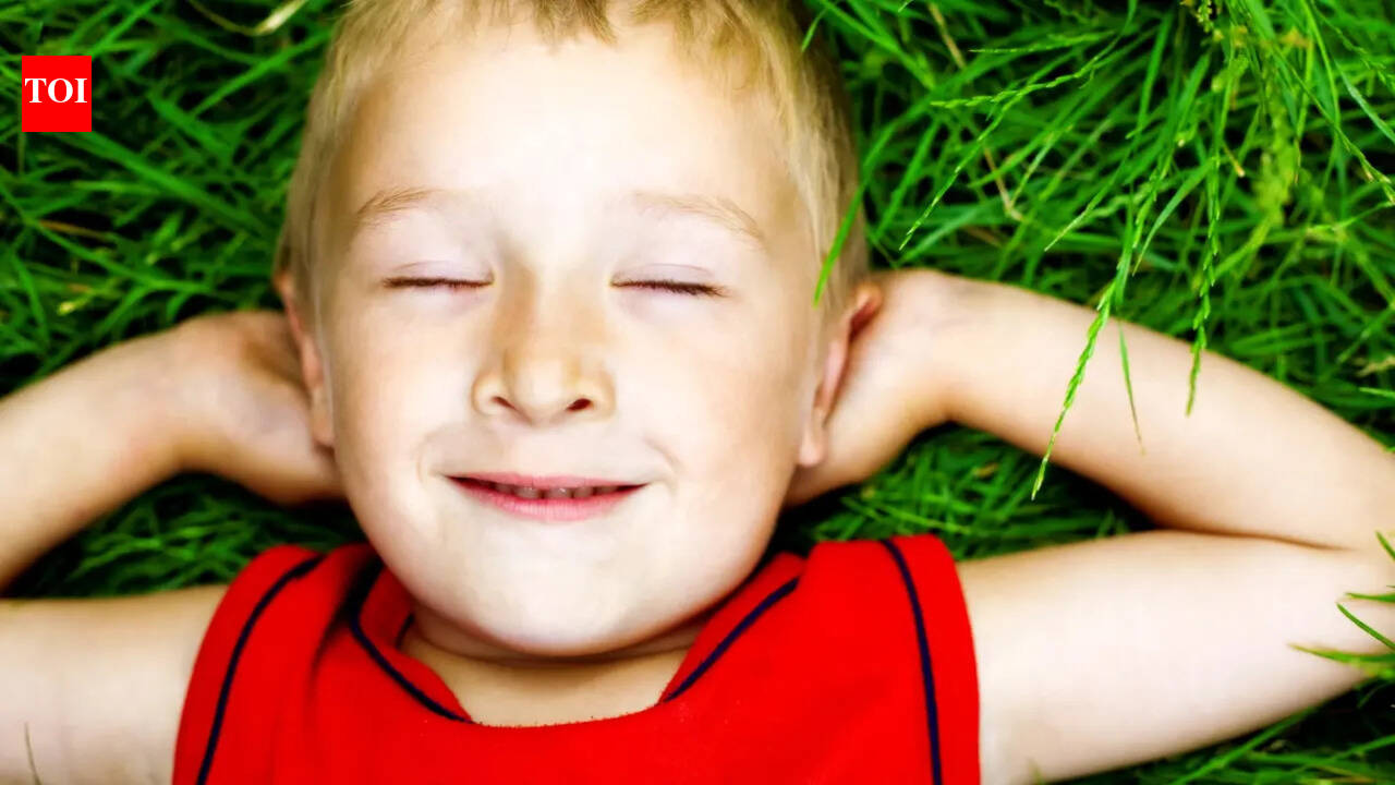 Missing toddler found peacefully napping on a mountain, and the internet can’t get over it