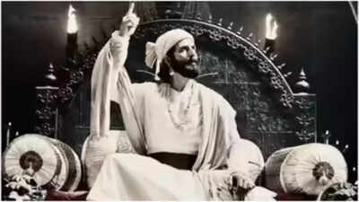Akshay Kumar led 'Vedat Marathe Veer Daudale Saat' biopic of Shivaji Maharaj stalled due to financial woes