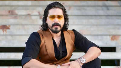 Sexual exploitation case against Bigg Boss fame Shiyas Kareem; Woman alleges him of extorting Rs 65 lakhs