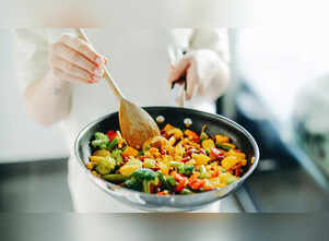 Food combos to maximize nutrient absorption