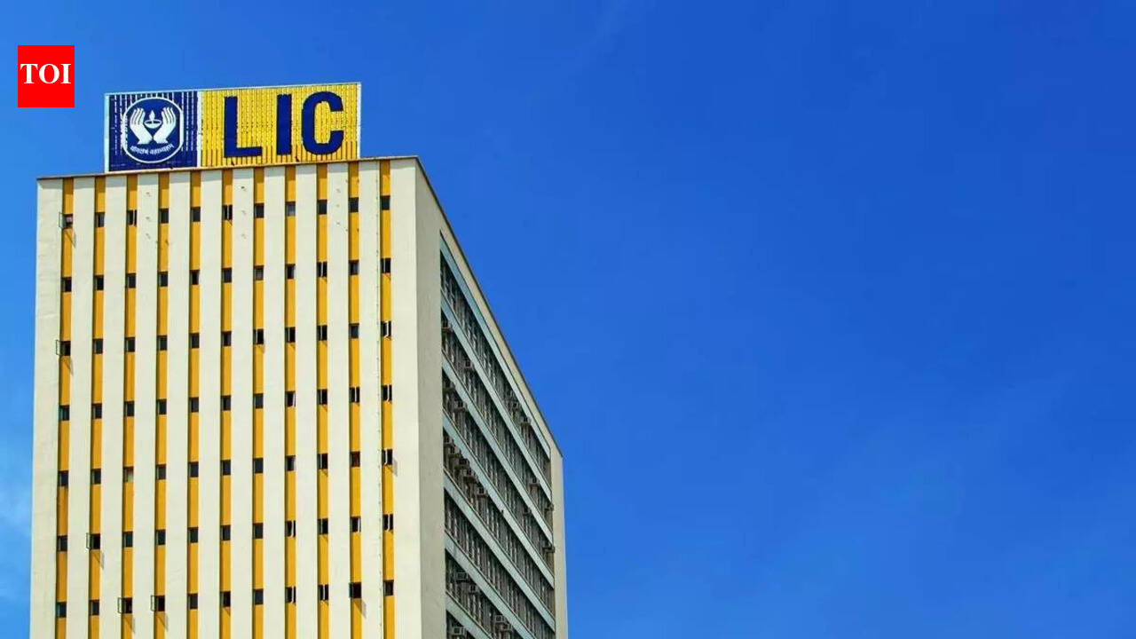 LIC HFL Junior Assistant registration window 2026 closing soon: Check direct link to apply and other important details