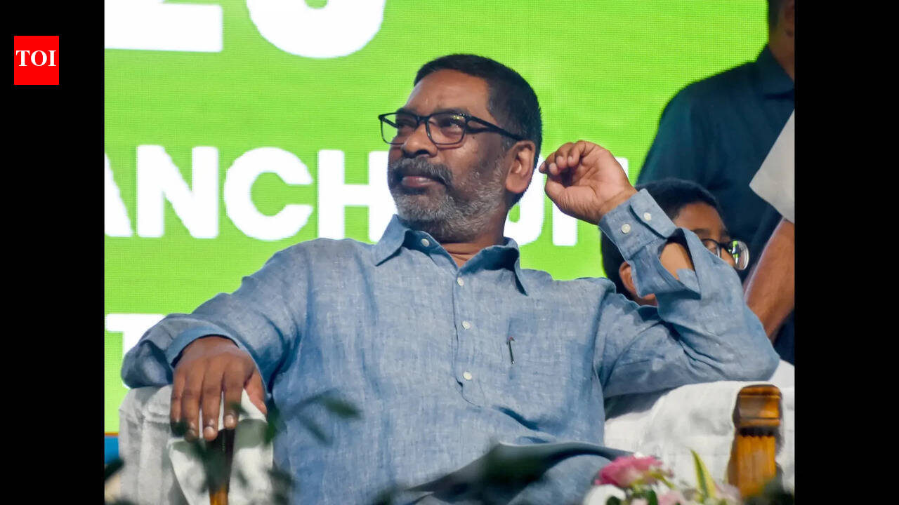 Welfare for security personnel: Ranchi to build 'Dishom Guru Shibu Soren Residential School'; focus on quality education for families of martyred and serving personnel