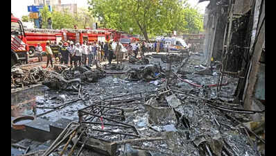 Ahmedabad: Fire breaks out in building at Shyamal, no casualties