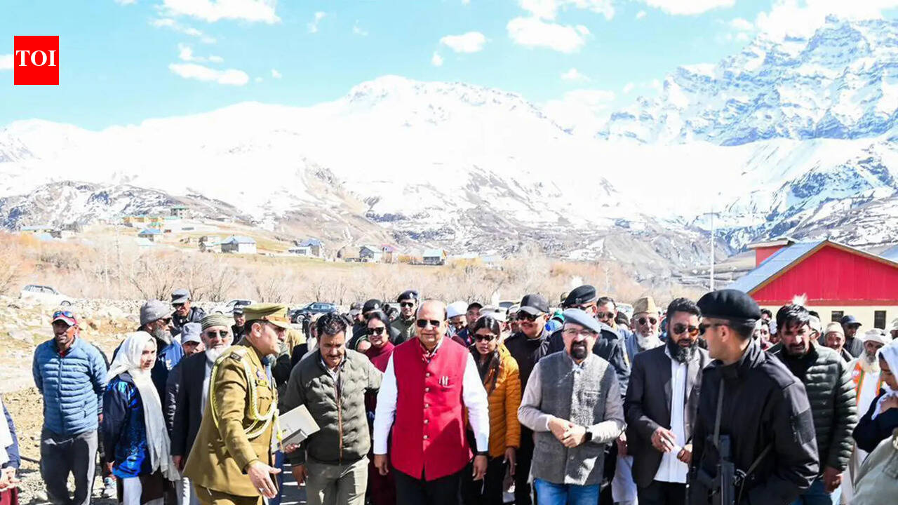 Ladakh expands from 2 to 7 districts ahead of Amit Shah's visit