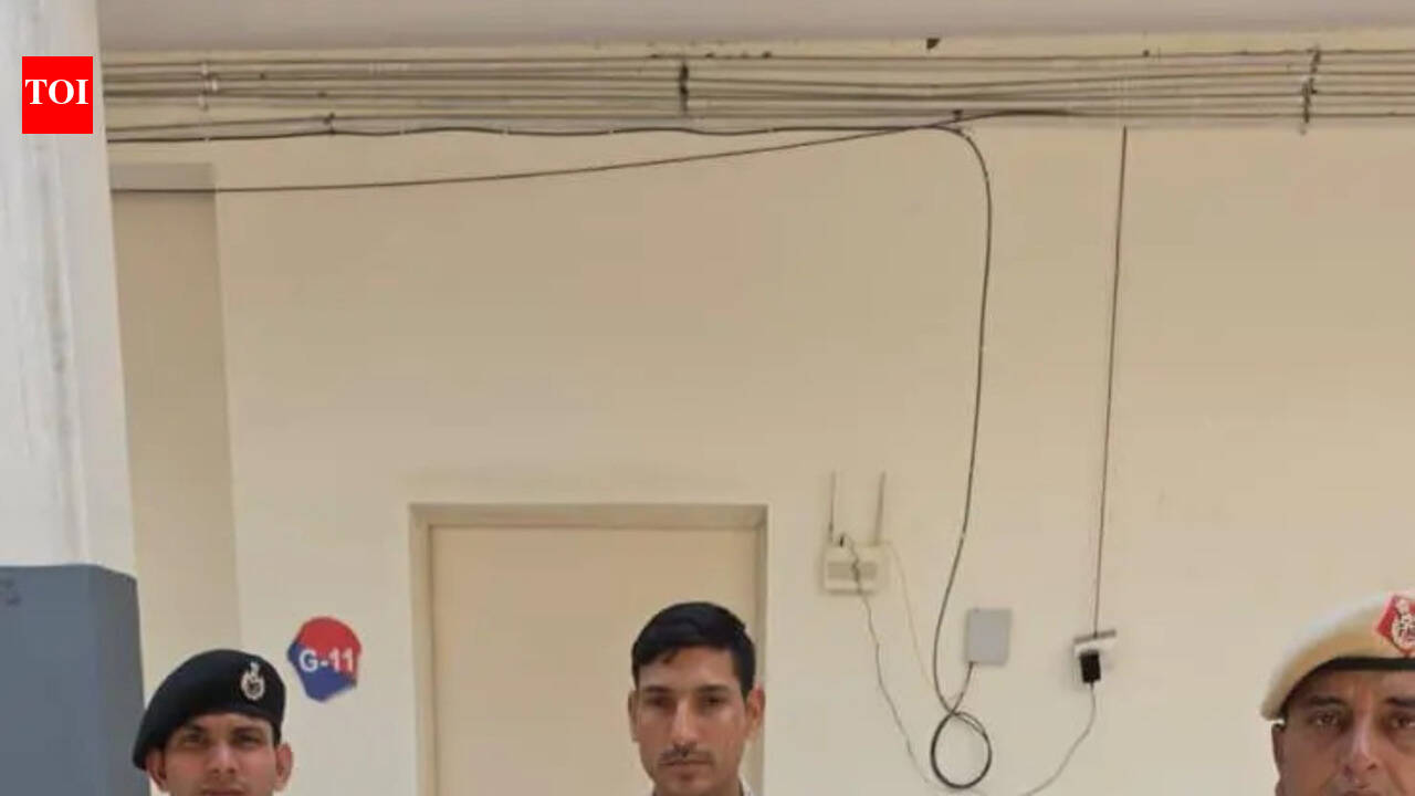 Two brothers hack into bank account in Gurgaon, take Rs 5L loan after changing phone number