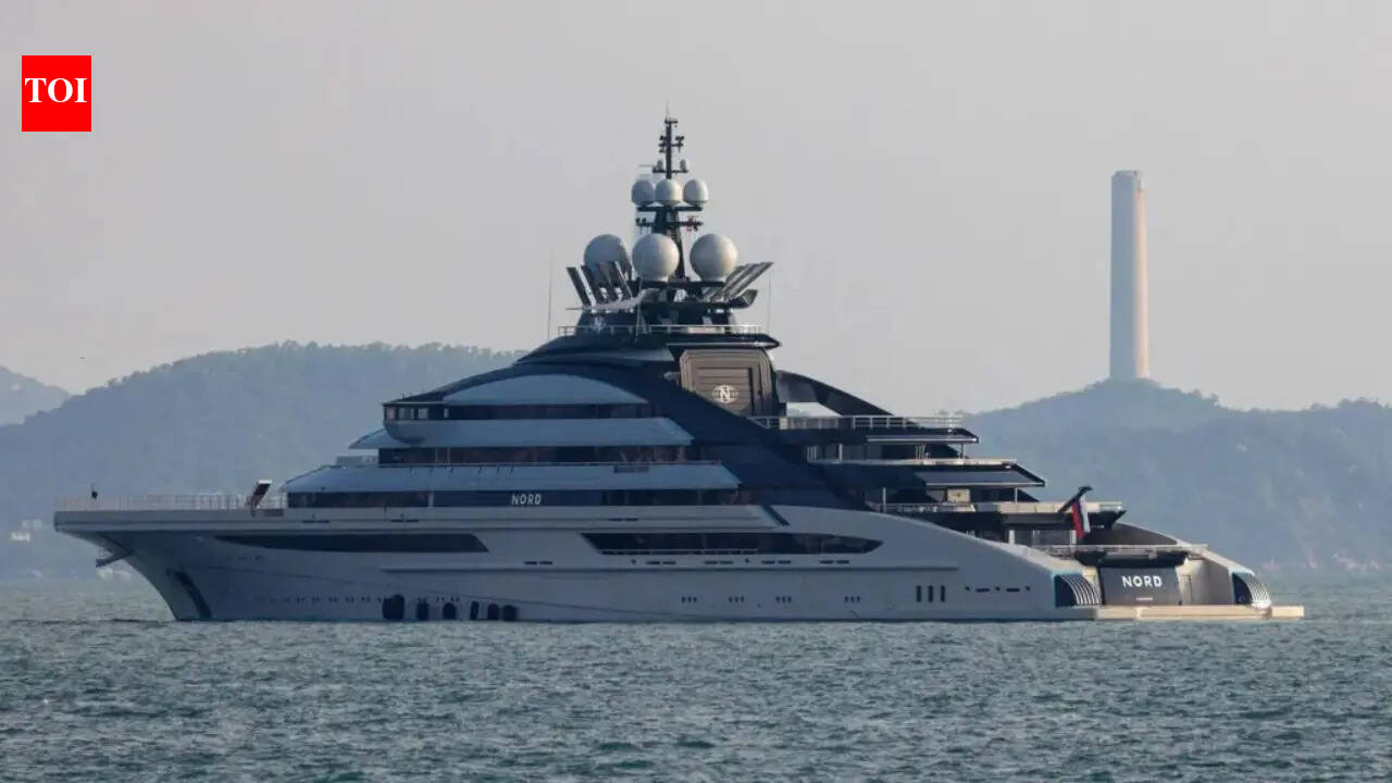 Putin ally’s $500 million Russian superyacht sails through Strait of Hormuz despite US blockade: Report