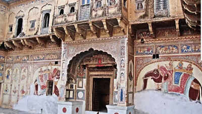 Canvas of business moguls Shekhawati havelis go under the 'hammer'
