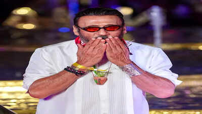 Jackie Shroff revisits 'Hero' beginnings; Emotional return to Subhash Ghai's office goes viral