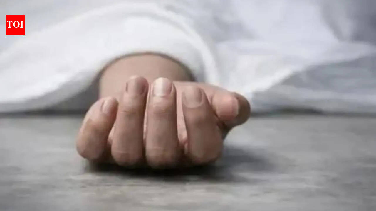 25-year-old engineering student found dead in her rented room in UP