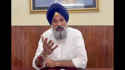 SAD leader Bikram Singh Majithia claims 2 AAP Lok Sabha MPs may quit party