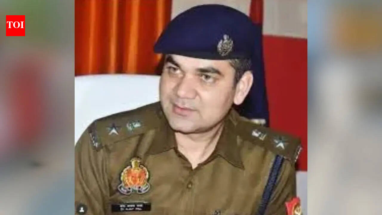 Who is Ajay Pal Sharma? UP IPS officer and encounter specialist behind viral Bengal poll video