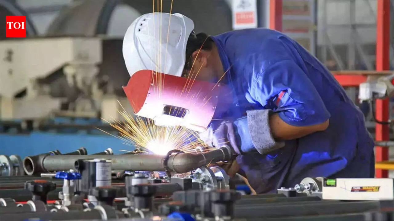 India-China trade gap widens: Over 30% industrial goods imported from Beijing; GTRI flags concerns