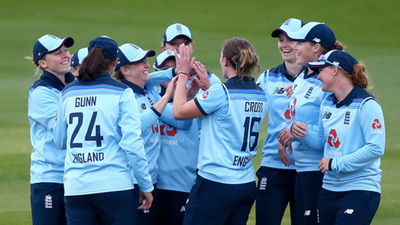 England pick 18-year-old spinner in Nat Sciver-Brunt-led Women’s T20 World Cup squad; Sarah Glenn misses out